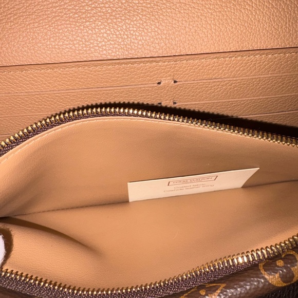 AUTH Louis Vuitton Monogram Double Flap Long Wallet - Picture 10 of 11